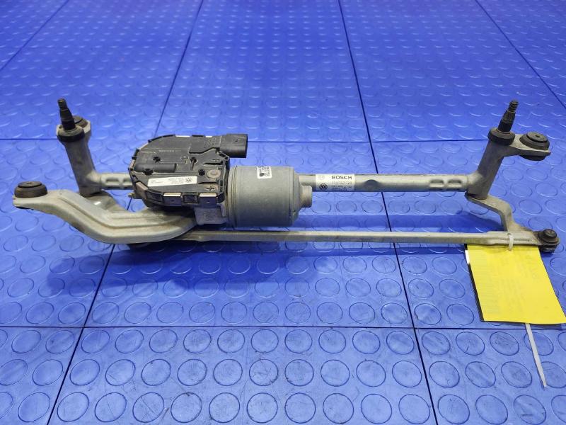 2015 Volkswagen Golf Wiper Motor Front