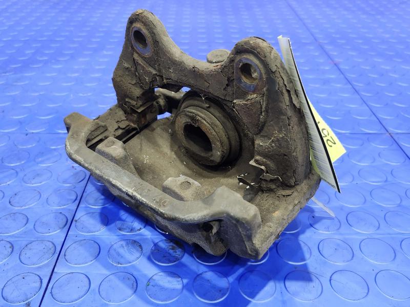 2015 GMC Yukon XL Caliper
