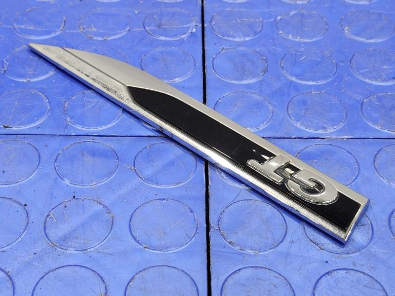 2018 Volkswagen Passat GT Fender Emblem Molding Right Passenger Side OEM 561853688HFOD,RH
