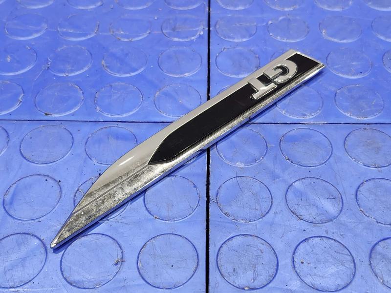 2018 Volkswagen Passat GT Fender Emblem Molding Right Passenger Side OEM 561853688HFOD,RH