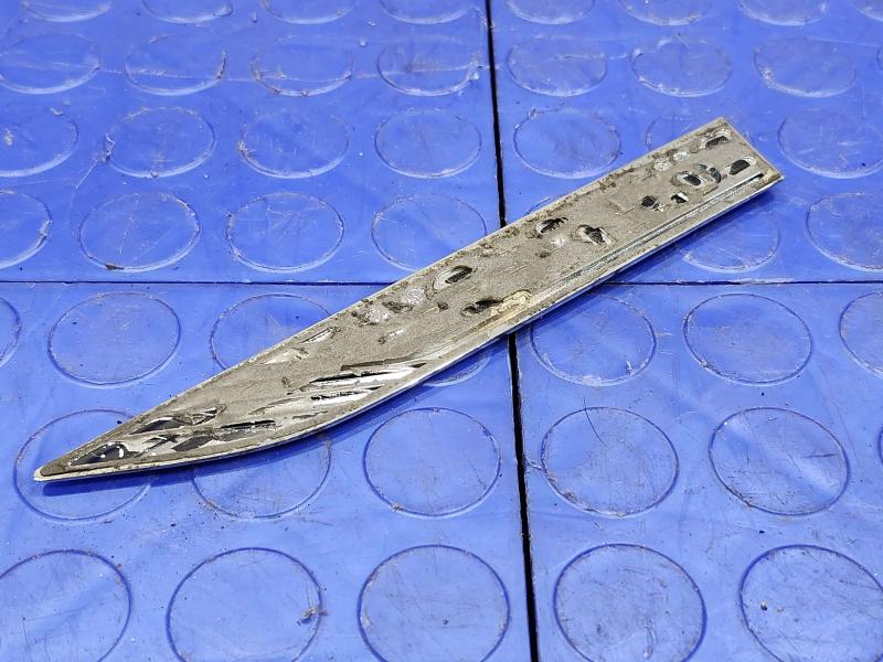 2018 Volkswagen Passat GT Fender Emblem Molding Right Passenger Side OEM 561853688HFOD,RH