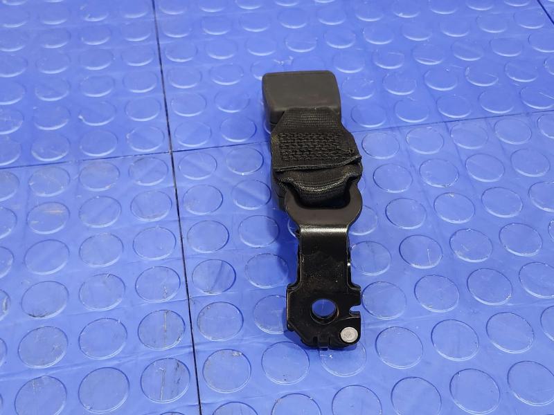 2018 Audi A4 Rear Seat Belt