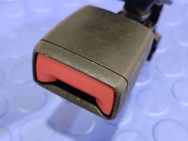 2018 Audi A4 Rear Seat Belt