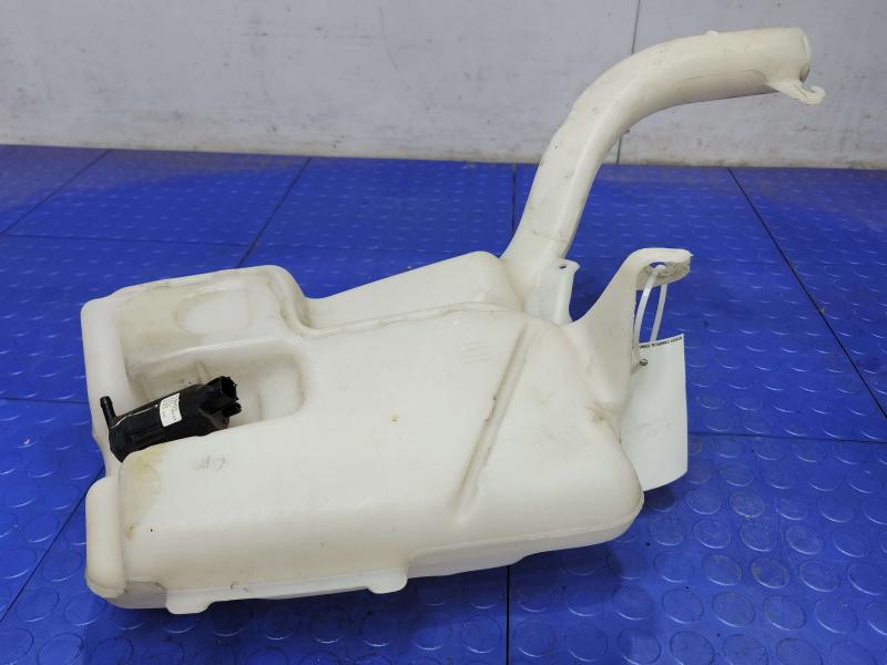 2013 Ford Fusion Washer Bottle