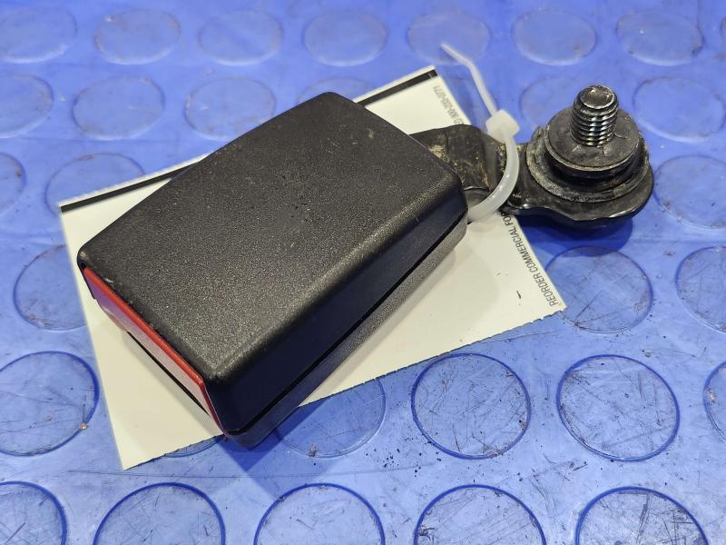 2017 BMW X1 Rear Seat Belt