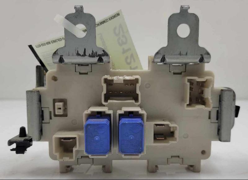 2003 Nissan 350Z Cabin Fuse Box