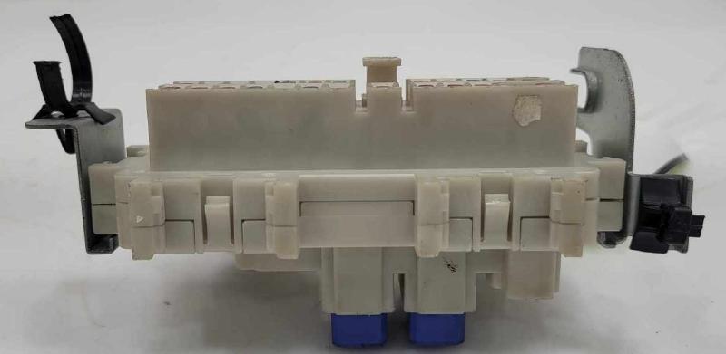 2003 Nissan 350Z Cabin Fuse Box