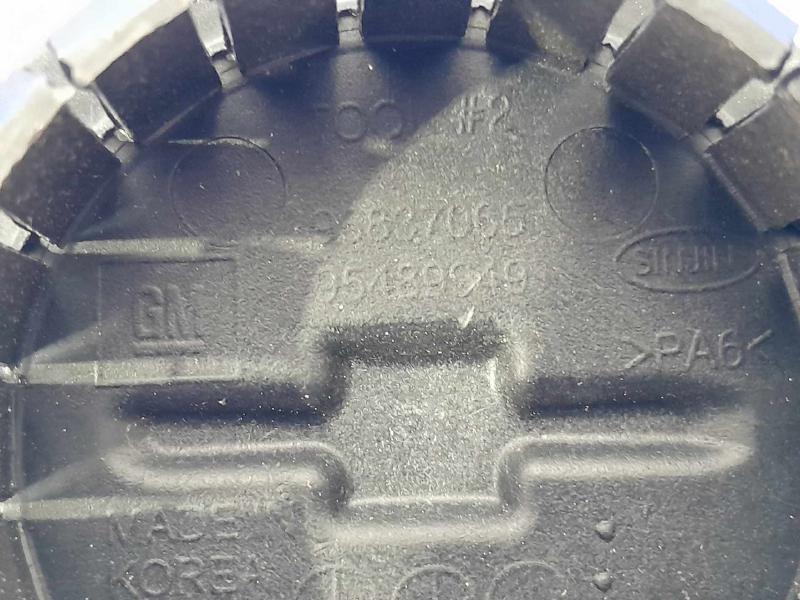 2023 Chevrolet Trailblazer Center Cap