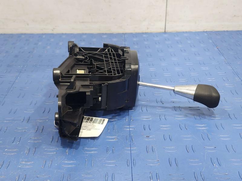 2013 Toyota Yaris Floor Shifter