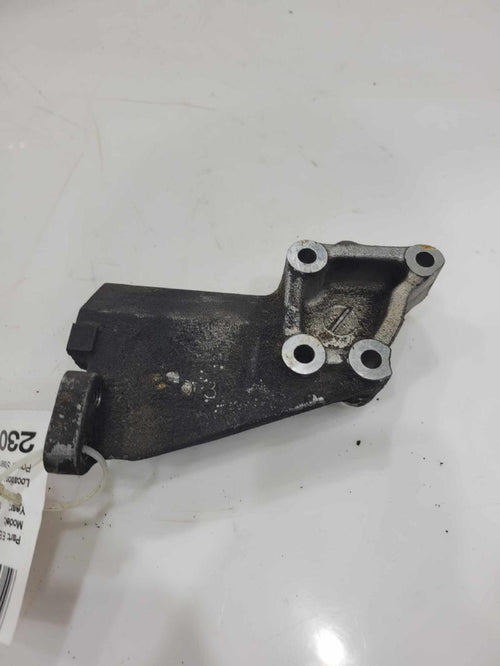 1990 - 1996 Nissan 300ZX 3.0L Power Steering Pump Bracket OEM 49121-40P00