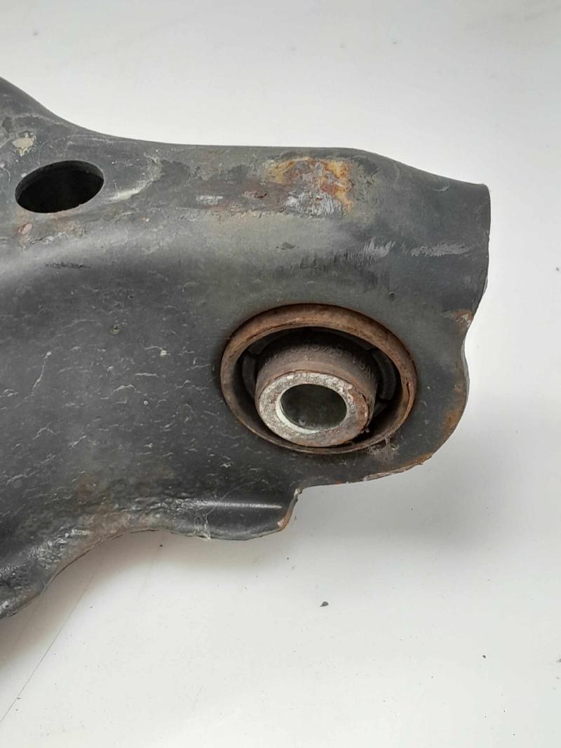 2019 Ford Escape Lower Control Arm Rr