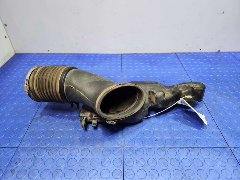 2012 Ford F-250 Super Duty Air Intake Tube/Resonator