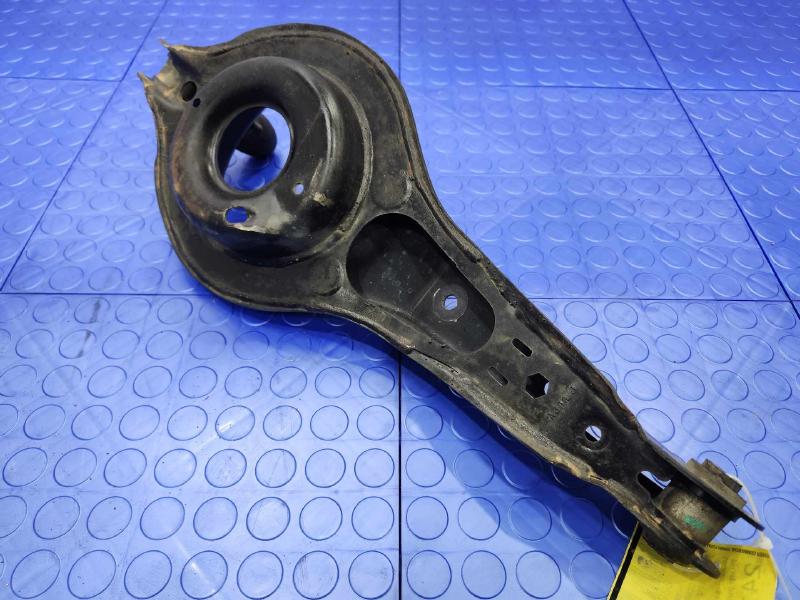 2012-2018 Ford Focus Rear Suspension Arm Left or Right Side OEM BV6Z5500C,RH