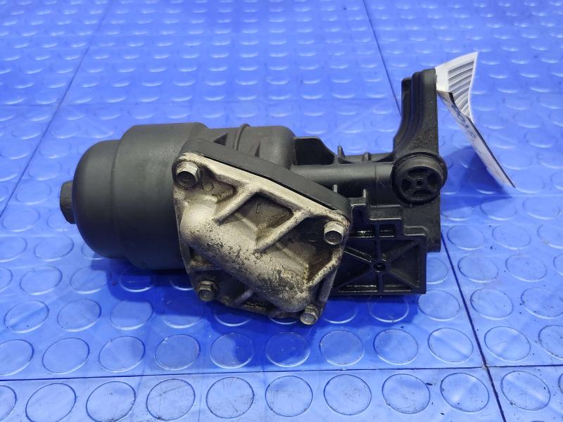 2011 Kia Sorento Oil Filter Housing