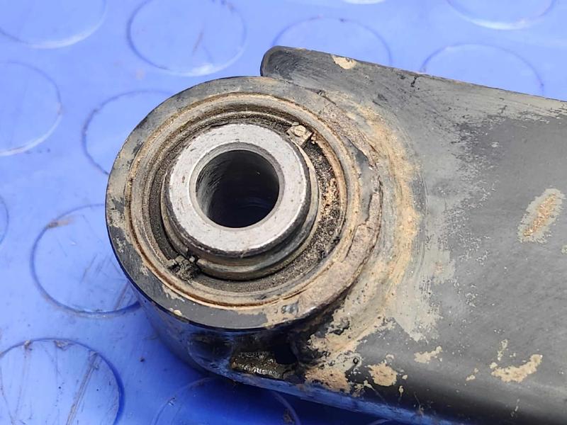 2015 Subaru Legacy Lower Control Arm Rr