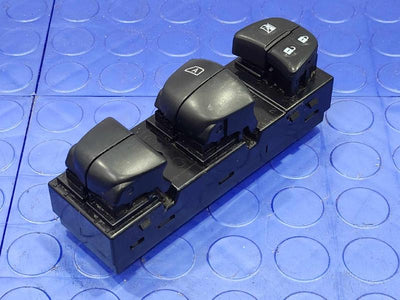 2015 Nissan Rogue Door Switch Front