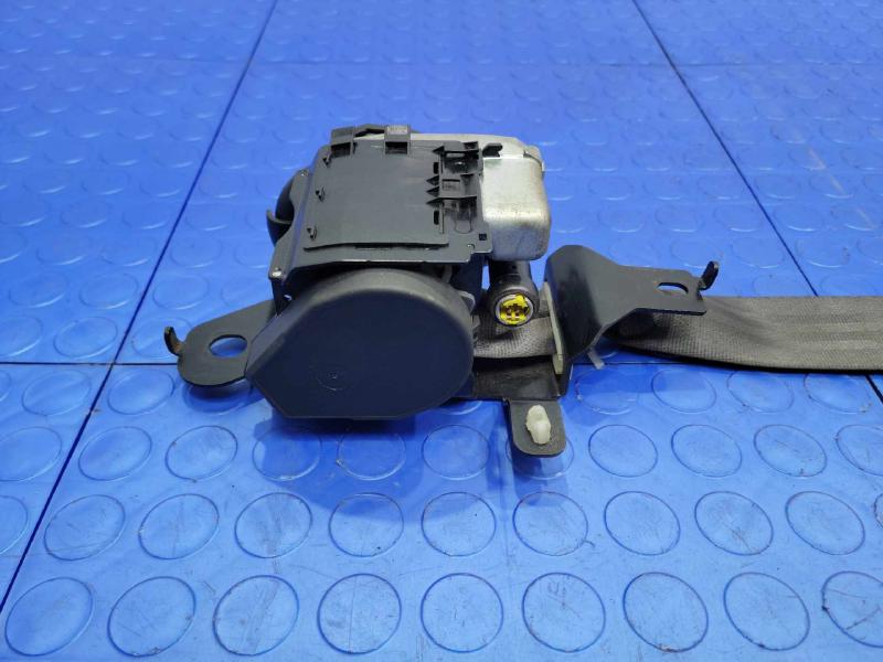 2006 Honda Ridgeline Front Seat Belt