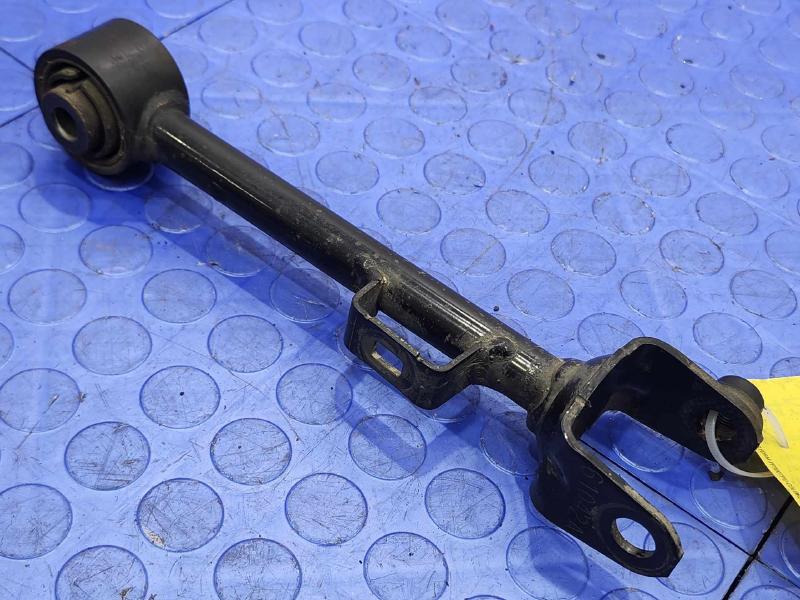 2015-2016 Honda CRV Rear Upper Control Arm Left or Right Side OEM 52390T1WA00,LH