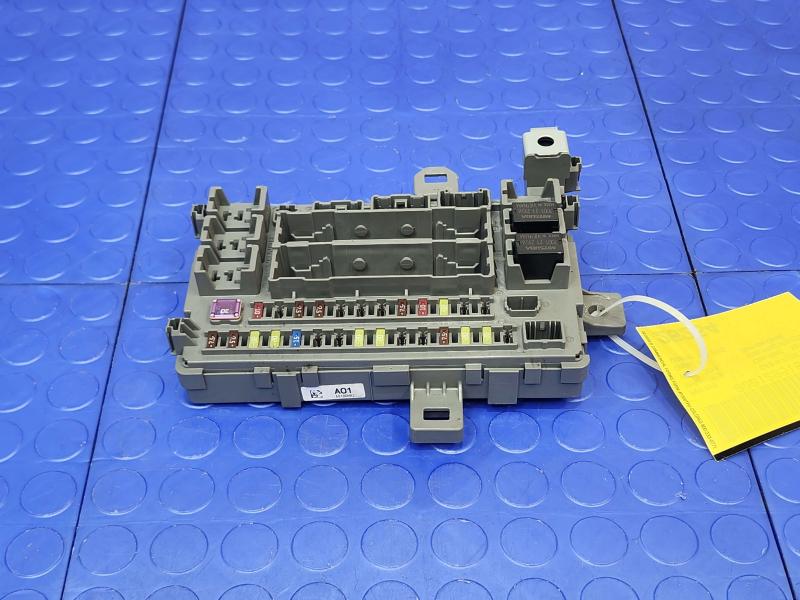 2014 Acura RLX Cabin Fuse Box