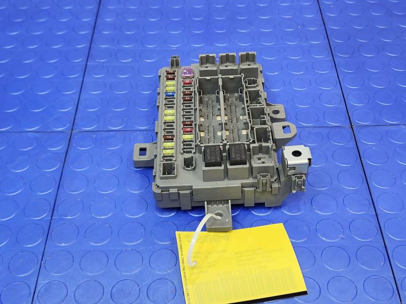 2014 Acura RLX Cabin Fuse Box