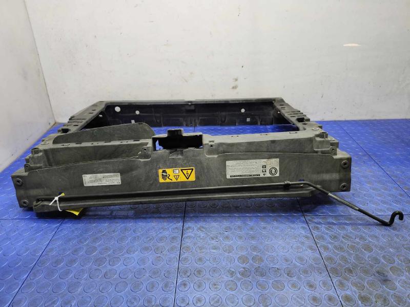 2013 Volkswagen Jetta Radiator Support