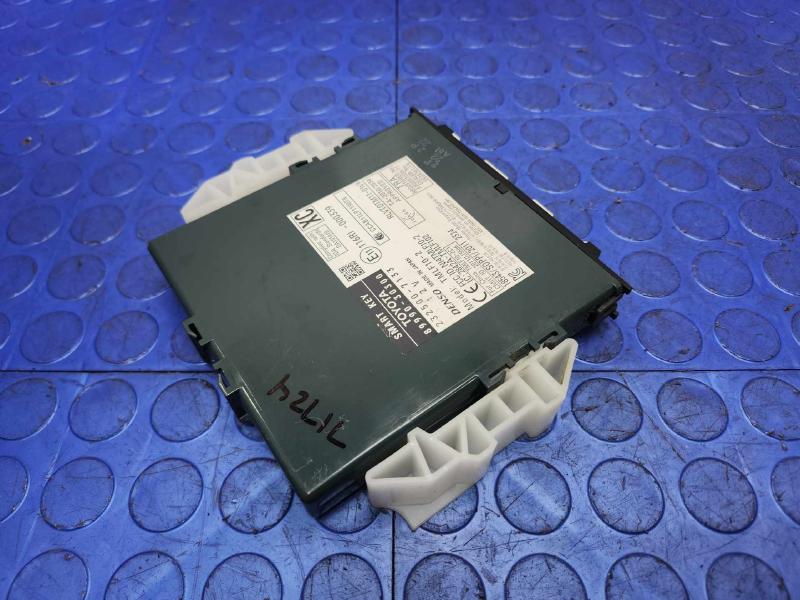 2013 Lexus GS350 Keyless Ignition Smart Key Control Module OEM 8999030300
