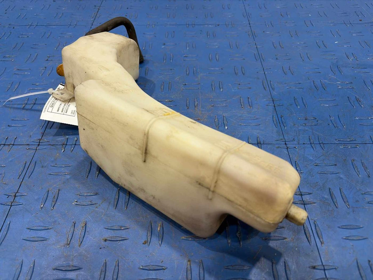 2010 Subaru Legacy Coolant Recovery Bottle