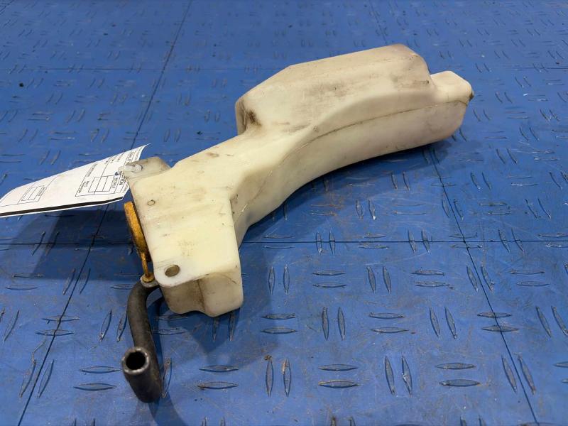 2010 Subaru Legacy Coolant Recovery Bottle
