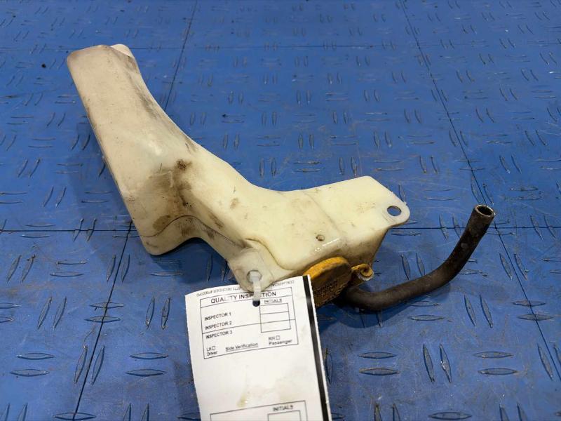 2010 Subaru Legacy Coolant Recovery Bottle