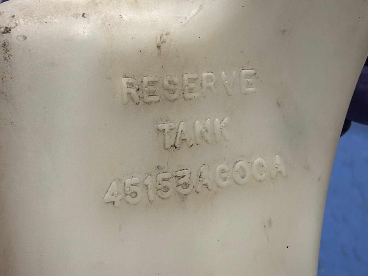 2010 Subaru Legacy Coolant Recovery Bottle