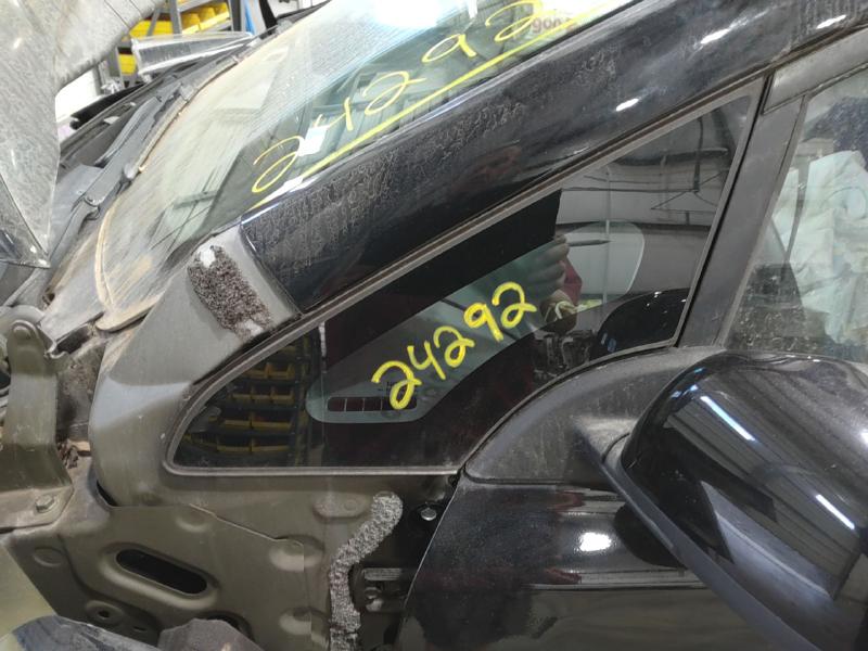 2015 Nissan Leaf Windshield Glass