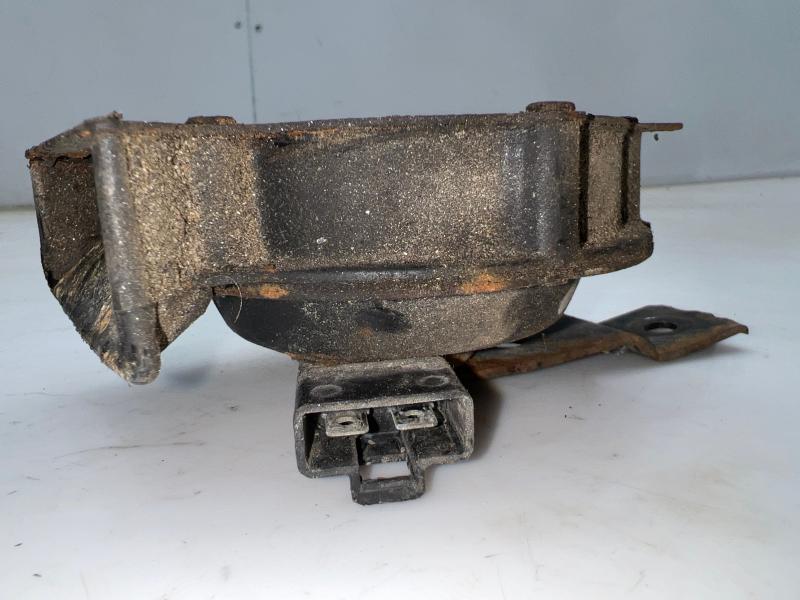 1989 Chevrolet Silverado 1500 Horn