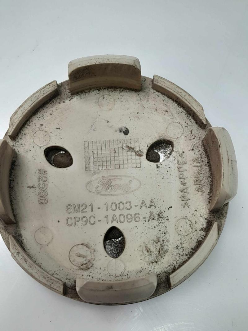 2013 Ford Fusion Center Cap