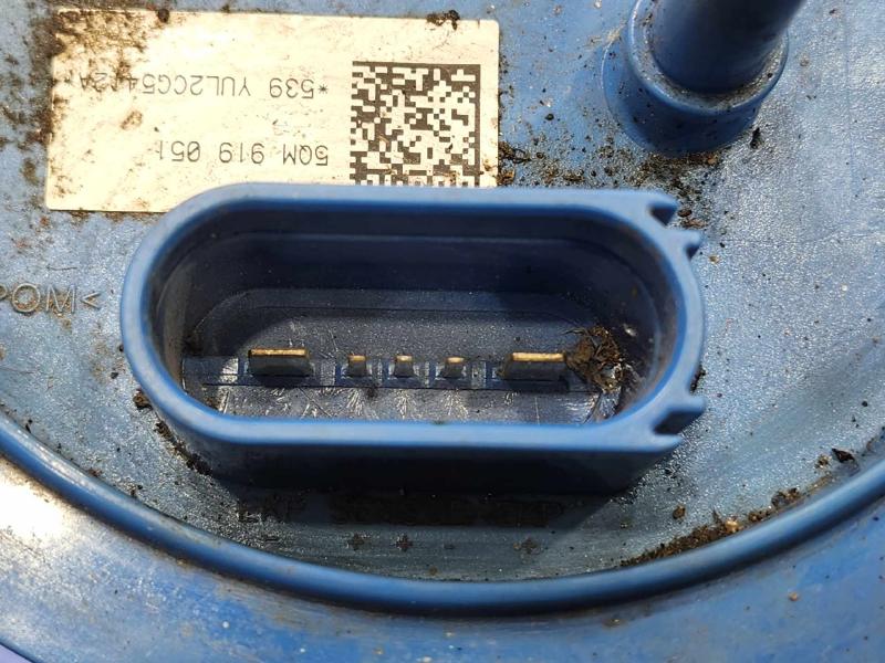 2019-2022 Volkswagen Jetta Tank Mounted Fuel Pump Assembly OEM 5QM919051