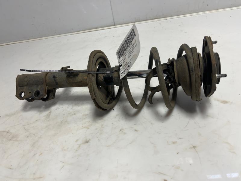 2003 - 2008 Toyota Corolla Front Strut Assembly RH Passenger Side OEM 48510A9320