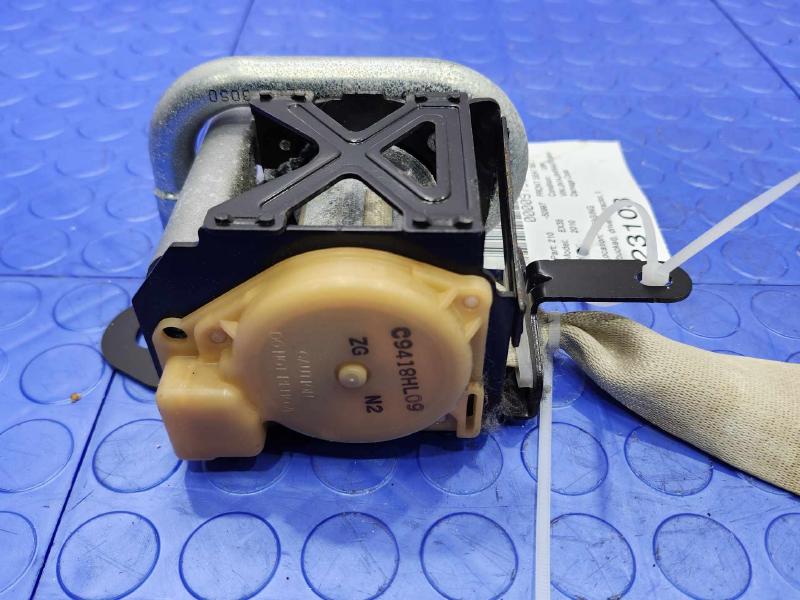 2010 Infiniti EX35 Front Seat Belt