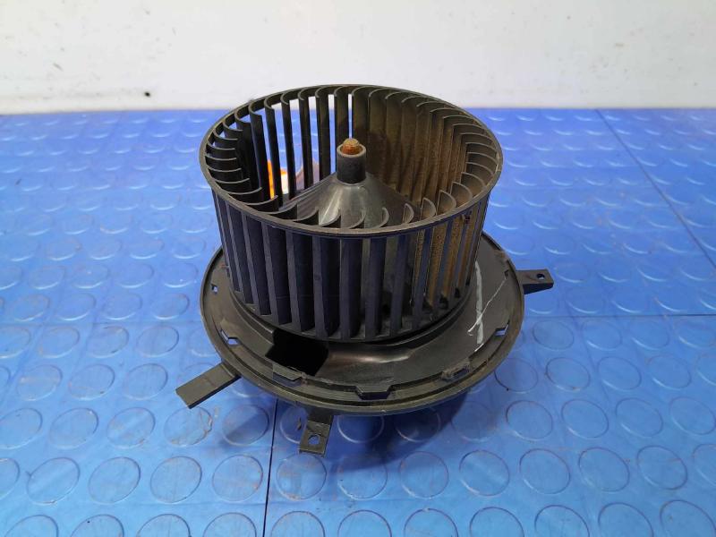 2015 Dodge Journey Blower Motor