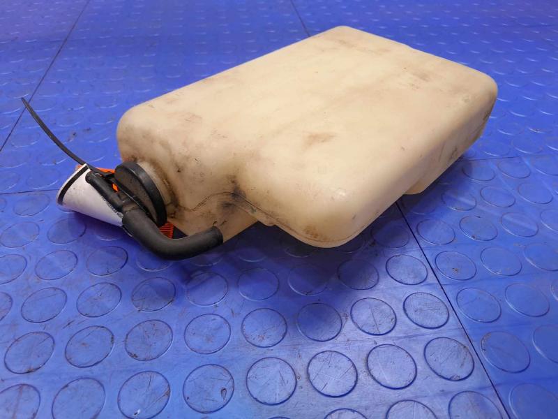 1995-2004 Toyota Tacoma Coolant Overflow Expansion Tank OEM 164700C011