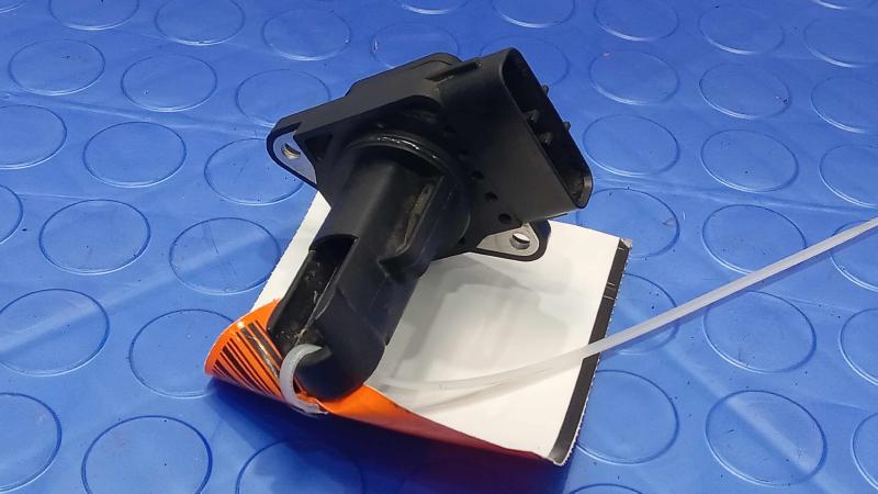 2005 Toyota RAV4 Air Flow Meter