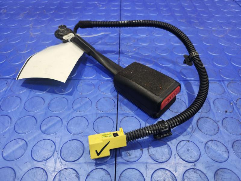 2017 Kia Sorento Front Seat Belt