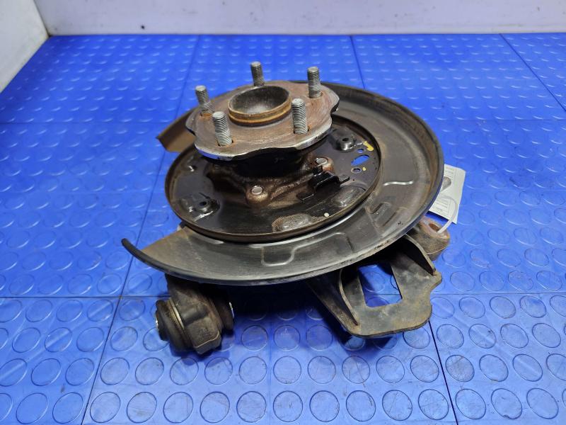 2018 Toyota Highlander Rear Knuckle/Stub Axle