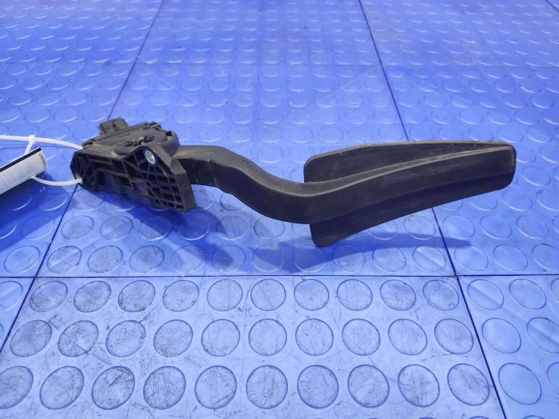 2010 Dodge Ram 1500 Pedal Assembly