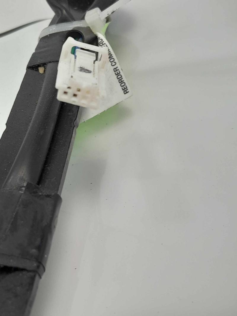 2015 Nissan Pathfinder Front Seat Belt