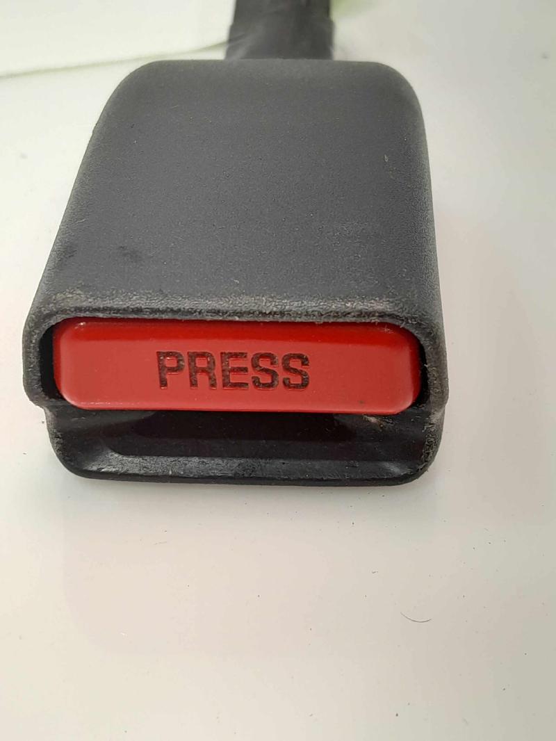 2015 Nissan Pathfinder Front Seat Belt