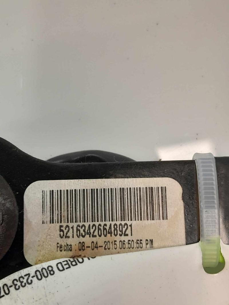 2015 Nissan Pathfinder Front Seat Belt