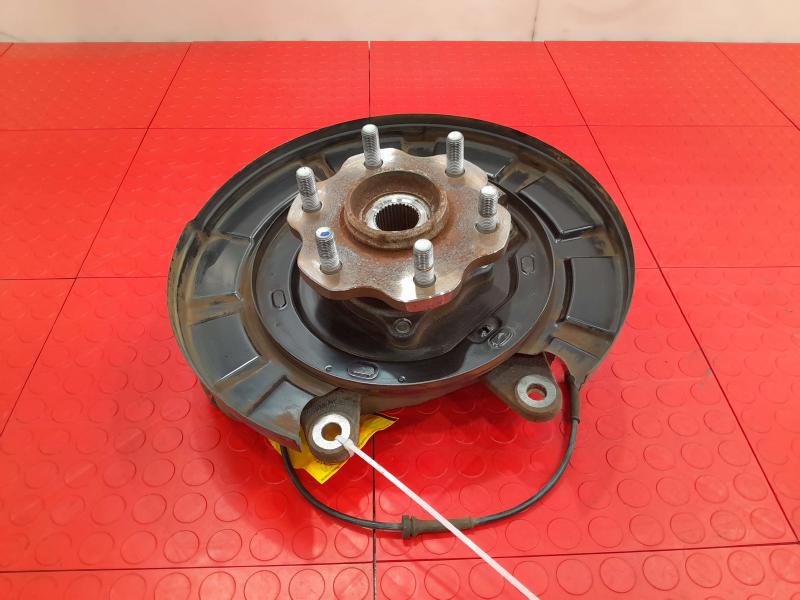2017-2023 Nissan Armada Rear Spindle Knuckle RH Passenger Side OEM 430181LA0A