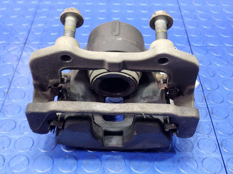2014 Chrysler 300 Caliper