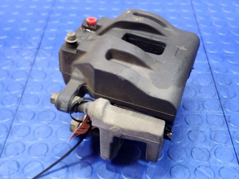 2014 Chrysler 300 Caliper