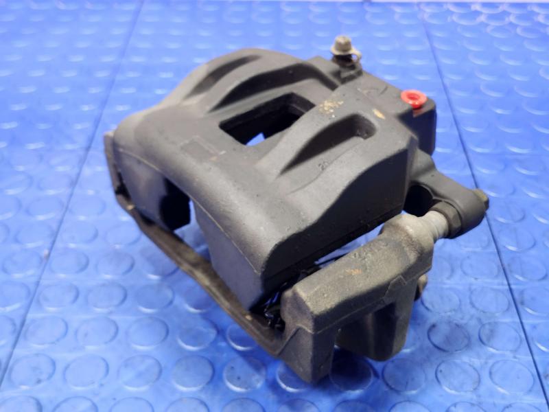 2014 Chrysler 300 Caliper