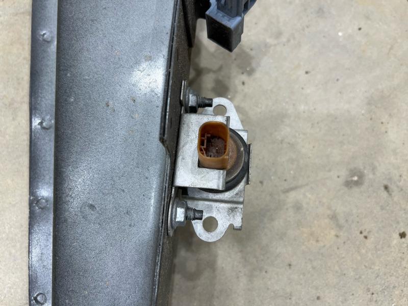 2011 Jaguar XF Radiator Support